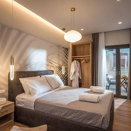 Amalia'S Luxury Apartment 3 Heraklion  Bagian luar foto
