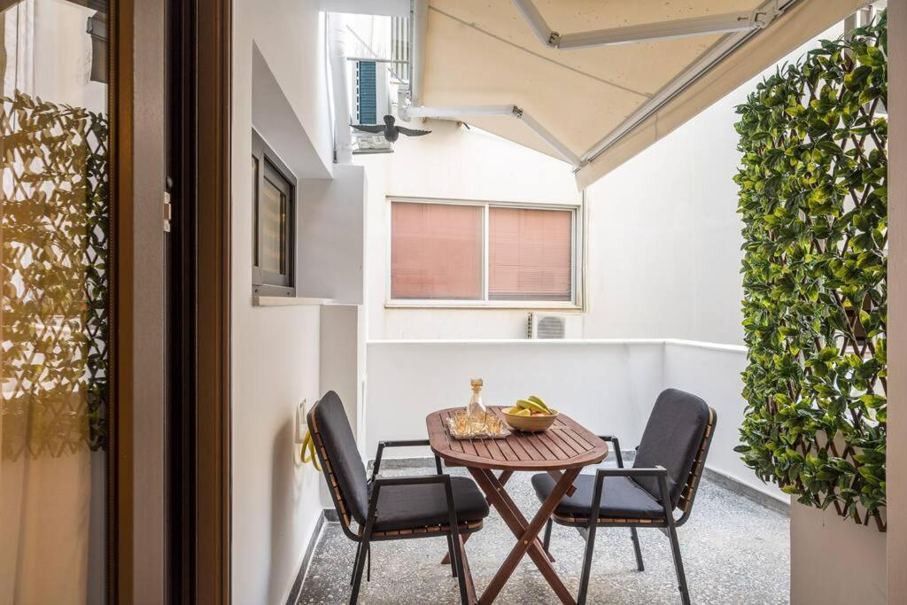 Amalia'S Luxury Apartment 3 Heraklion  Bagian luar foto